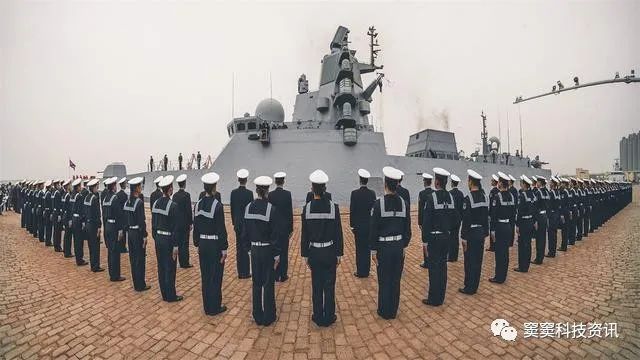 中美之间最先爆发海上战争？美军陆战队前军官认为加强海军的建设(图2)