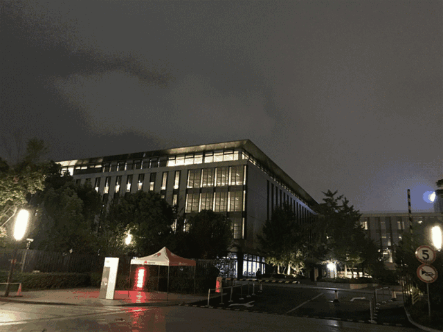 华为阿里下班点曝光：所有光鲜，都有加班的味道(图5)