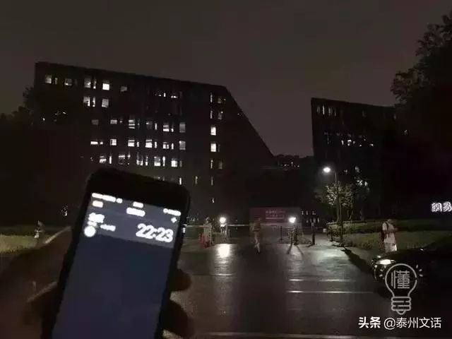 华为阿里下班点曝光：所有光鲜，都有加班的味道(图20)