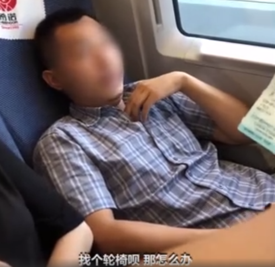 “偷女友护肤品涂私处，用酒店花洒灌肠”：你永远猜不到没教养的人有多恶心！(图15)
