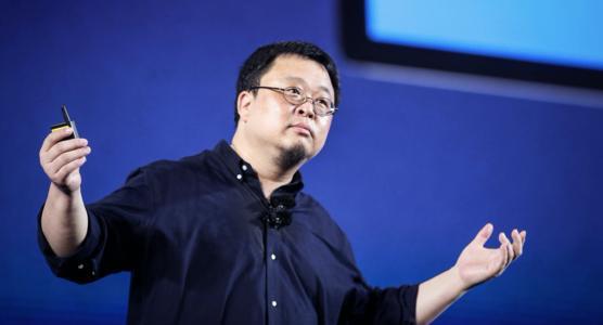 罗永浩直播卖货,弹幕声援华为,2万台iPhone却抢先被秒光(图2) 罗永浩直播卖货,弹幕声援华为,2万台iPhone却抢先被秒光(图2)